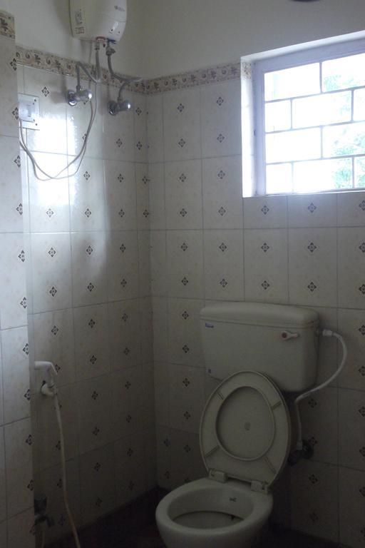 Megacity Inn Колката Стая снимка